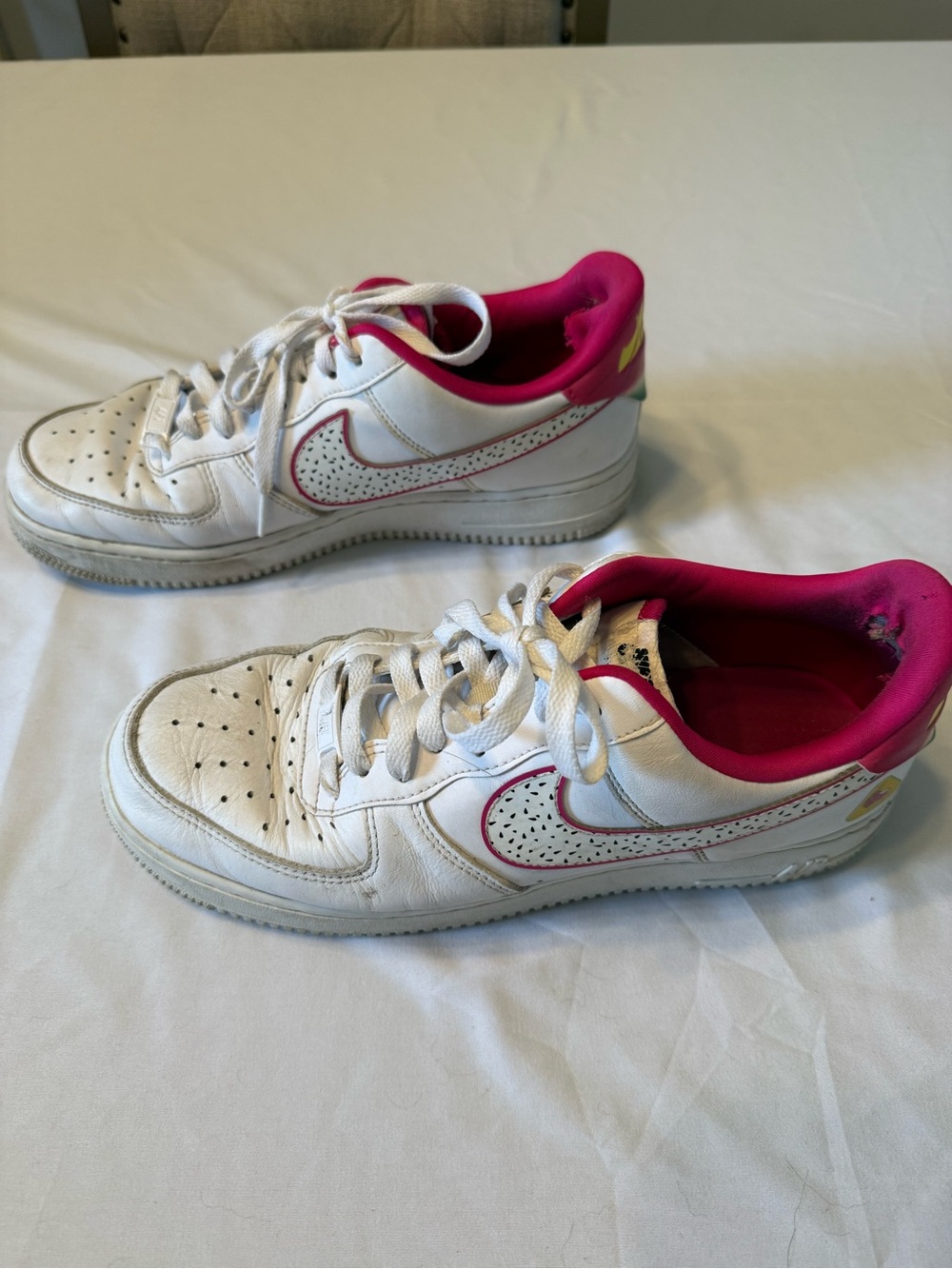 White and Pink Leather Sneakers for Women - Classic Low Top